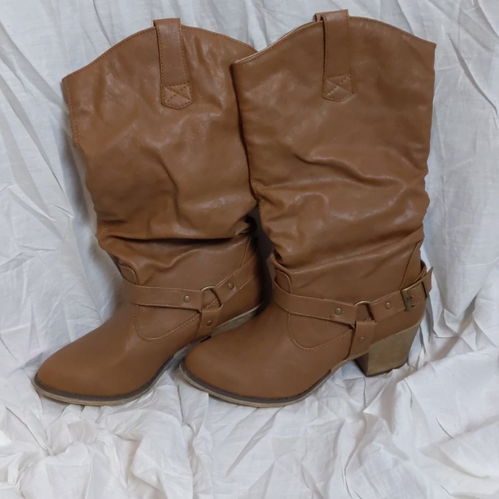Brown boots